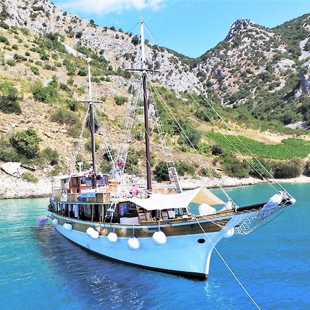 Rhythm Floating Accom - Split Hotel Bagian luar foto