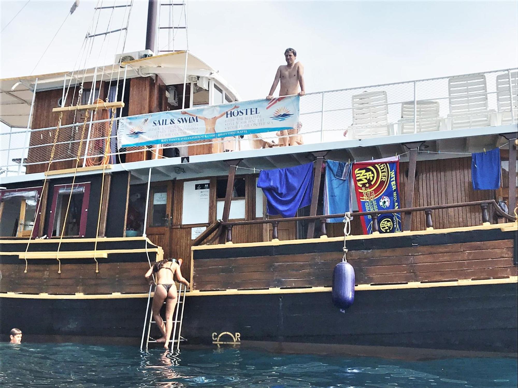 Rhythm Floating Accom - Split Hotel Bagian luar foto